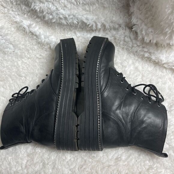 BCBG generation Kayte Black Combat boots with chain silver tone accent Size 8M - Picture 5 of 12